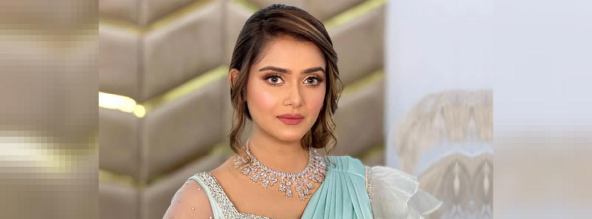 Chiroyli ayolni sikadi