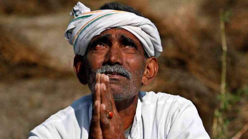 नेताओं को सिर्फ़ चुनाव की चिंता, 27000 गाँव सूखे की चपेट में