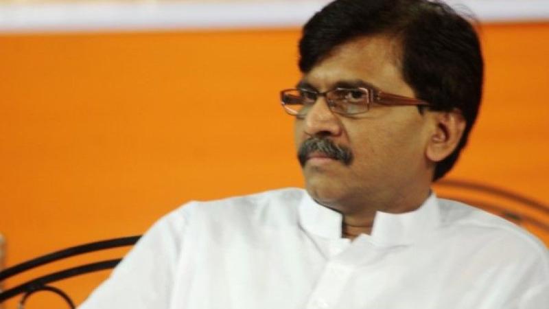 महाराष्ट्र : मुख्य मंत्री दें इस्तीफ़ा, शिवसेना ने कहा