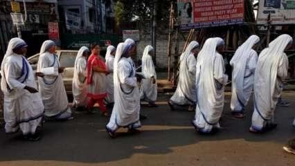 गुजरात में मदर टेरेसा की मिशनरीज़ ऑफ़ चैरिटी के ख़िलाफ़ एफ़आईआर दर्ज