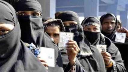 यूपी चुनाव से पहले मुसलिम महिलाओं तक क्यों पहुँच रहा है आरएसएस? 