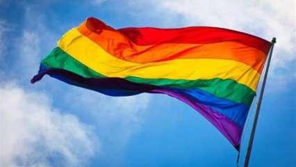 LGBTQ पैरंट्स ने चीफ जस्टिस से मांगा विवाह के समानता का
अधिकार