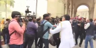 Journalists being assaulted by marshals on Uttar Pradesh Assembly premises on February 20, 2023. Photo: Screengrab via YouTube video.